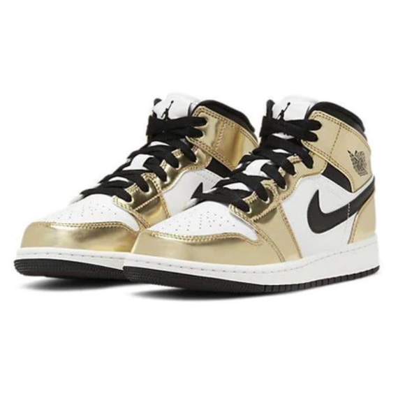 Nike Shoes - Black, white, metallic gold Nike Air Jordans! Size 6Y (7.5 W).